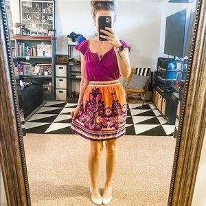 EDME AND ESYLLTE FOR ANTHROPOLOGIE 100% Silk Skirt, Great Condition!  Size 0!